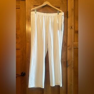 White Zenergy Chico’s pants size 3 or XL